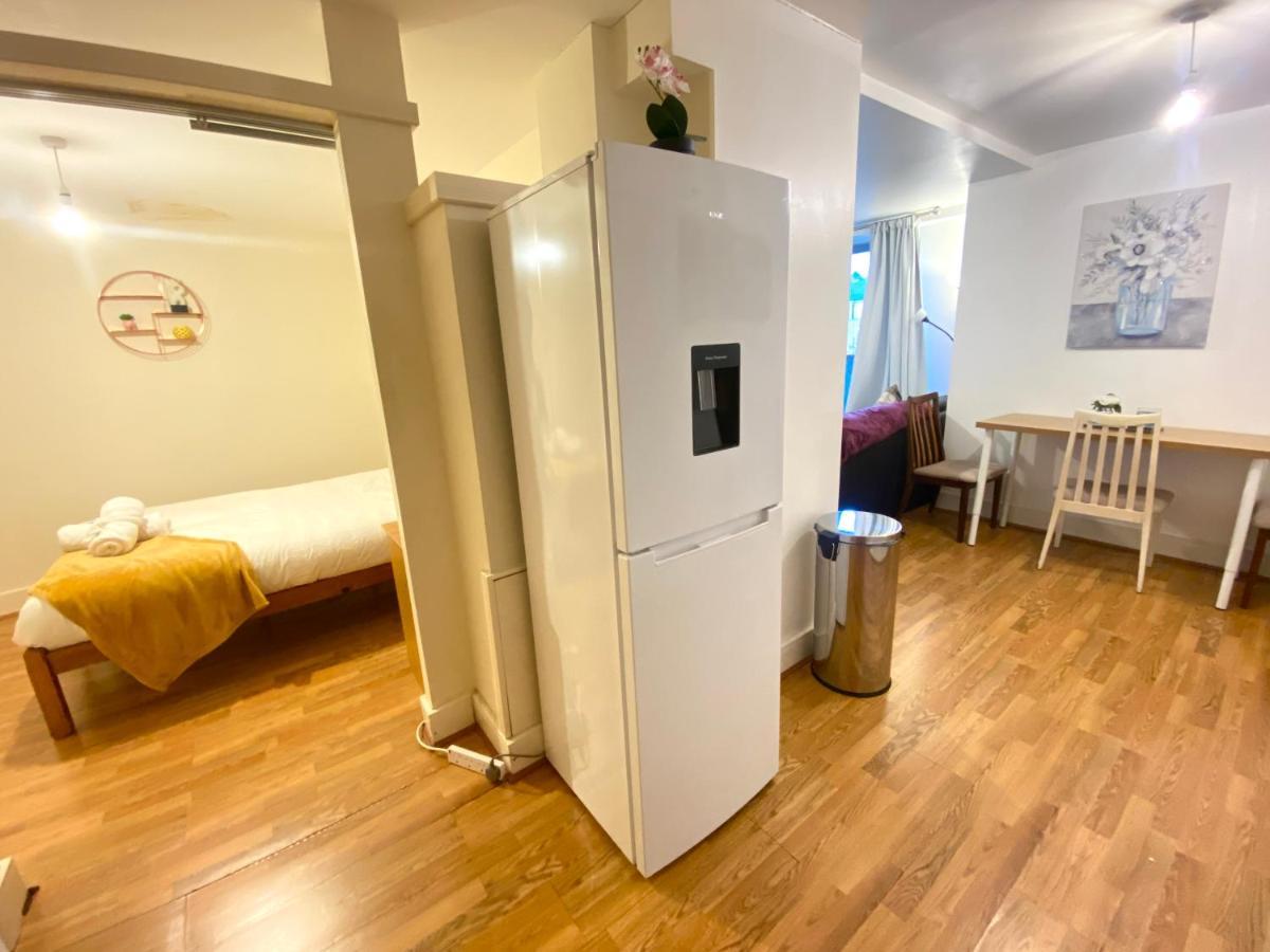 Swanky Central Apartment With Free Wifi バーミンガム エクステリア 写真